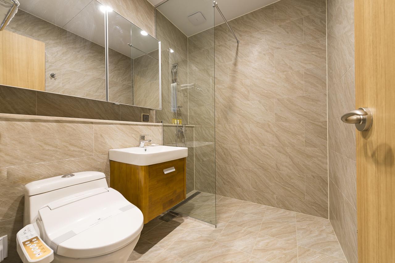 Goldriver Hotel Сеул Экстерьер фото